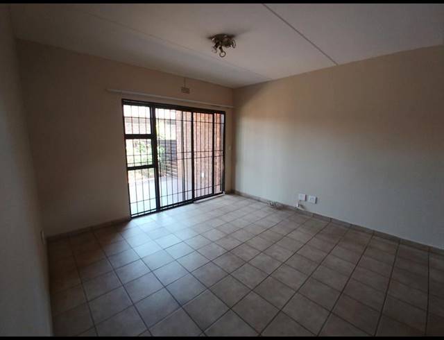 2 BEDROOM PROPERTY TO RENT IN DALVIEW